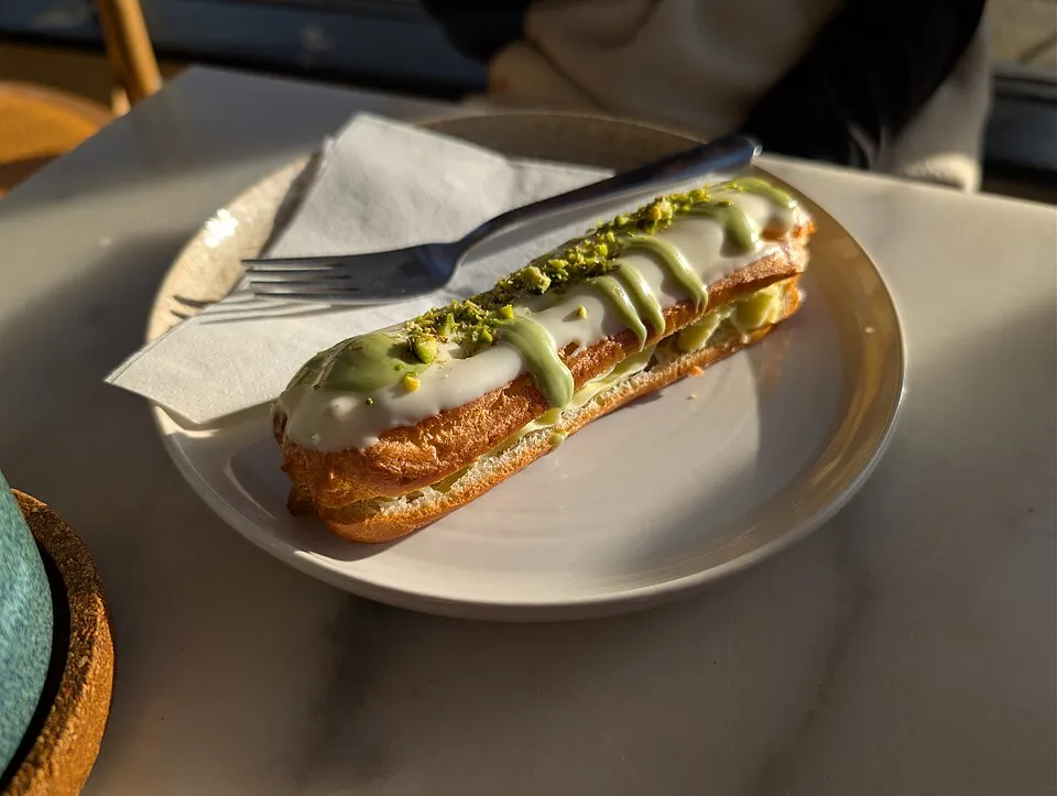 Ekler (Éclair) — Paris