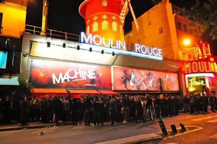 La Machine du Moulin Rouge — Paris