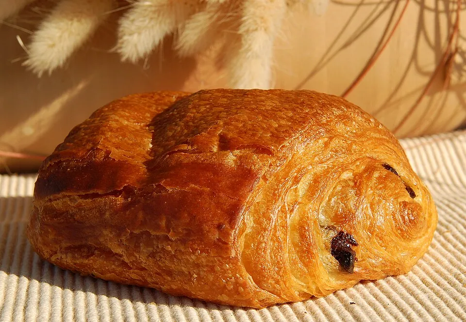Çikolatalı (Pain au chocolat) — Paris